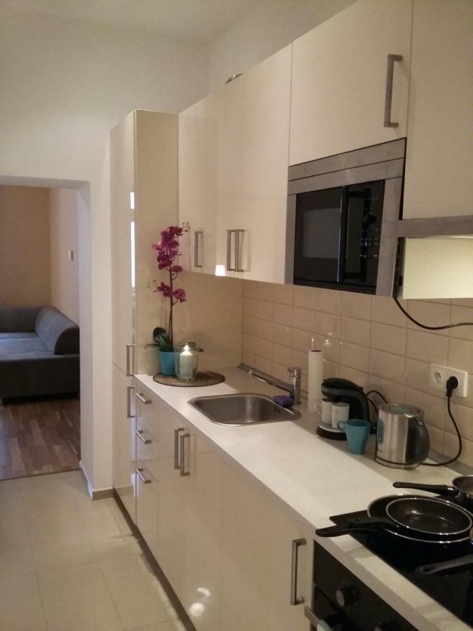 Angel Apartment Nr 4 Near To The Center Prag Exterior foto